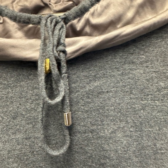 Escada Gray Knit Top - Picture 5 of 10